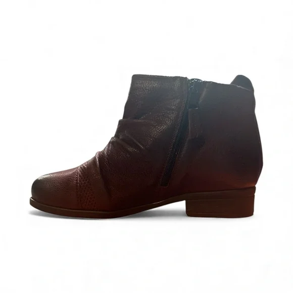 Miz Mooz Brown Ankle Boots - Picture 2 of 4